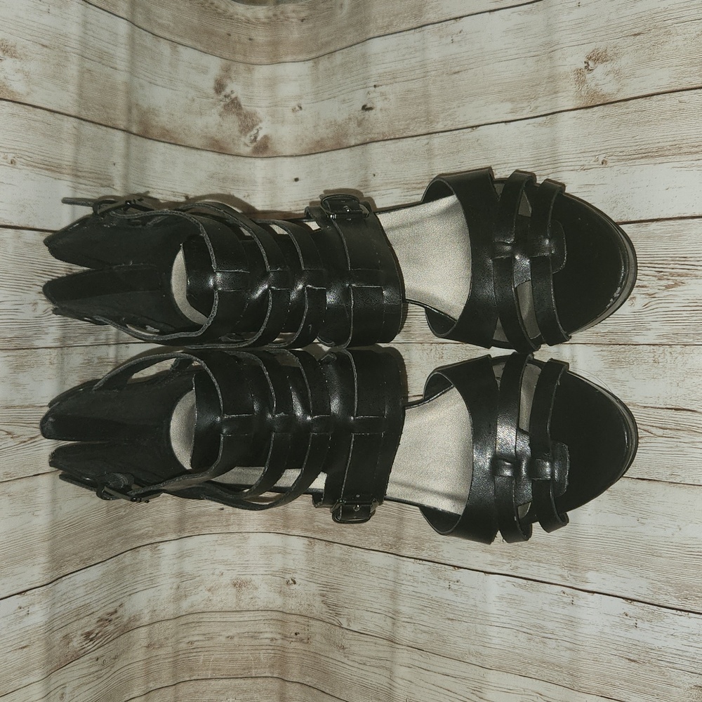 Womens Guess Heels